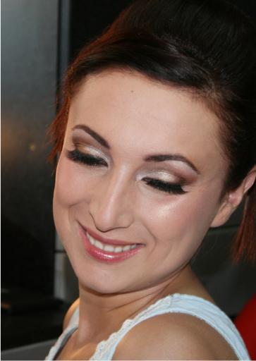 Machiaj profesional mireasa-Cristina-foto2